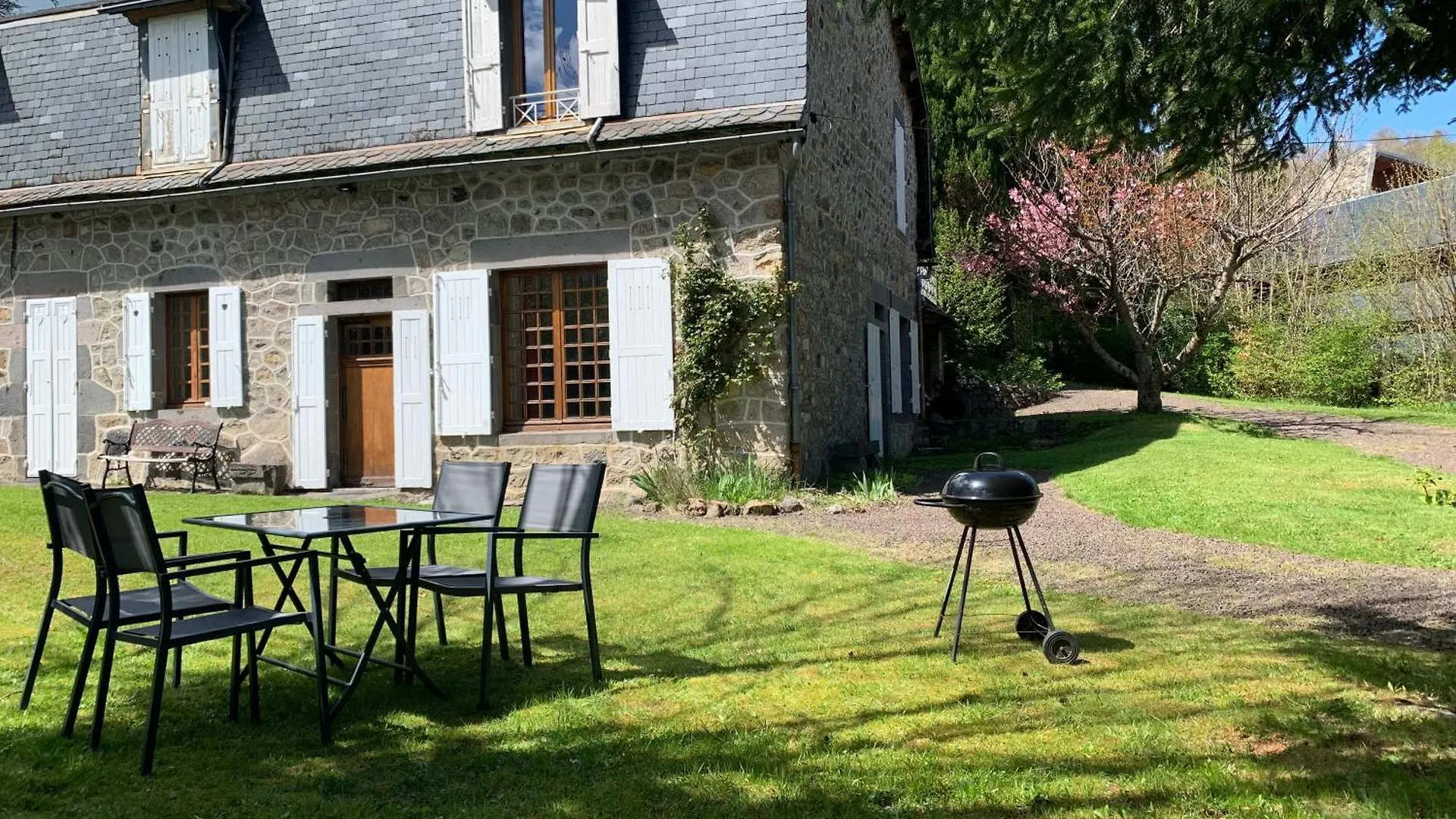 Apartament Charmant Appartement Jardin/Parking Prive 4 Personnes Bourboule